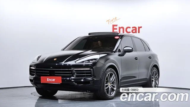 2022 Porsche 카이엔 (PO536)