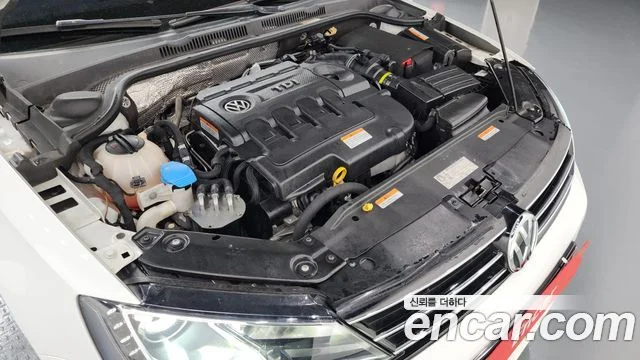 2014 Volkswagen New Zeta