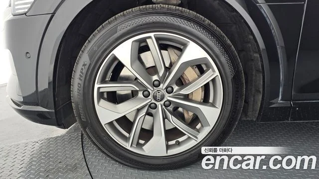 2021 Audi e-트론