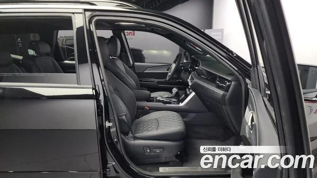 2023 Kia Mohave The Master