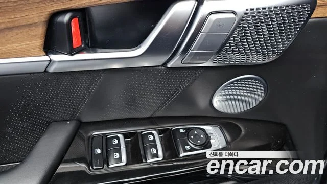 2020 Kia Mohave The Master