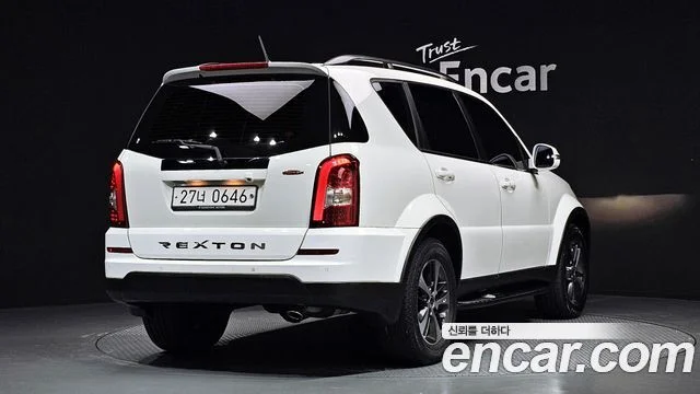 2015 KG Mobility 렉스턴 W