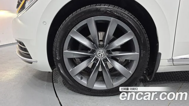 2020 Volkswagen 아테온