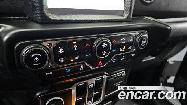 2022 Jeep 랭글러 (JL)