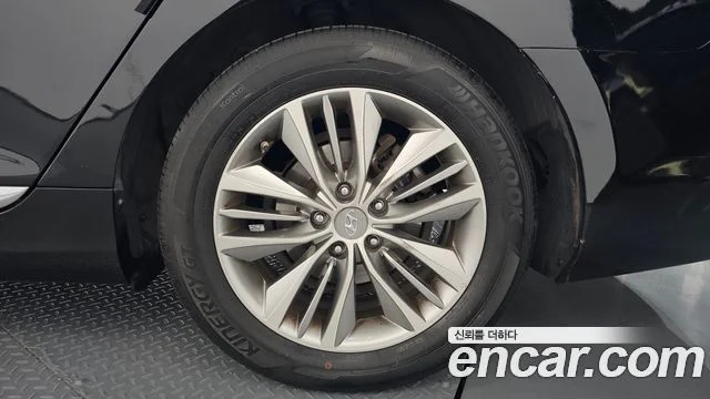 2016 Hyundai Grandeur (HG)