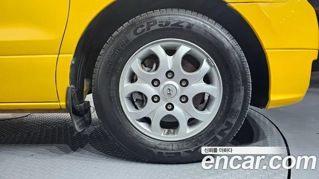 2015 Hyundai Grand Starex