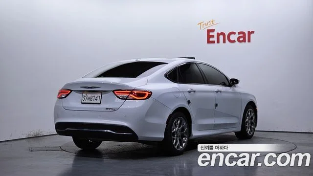 2015 Chrysler 200 2세대