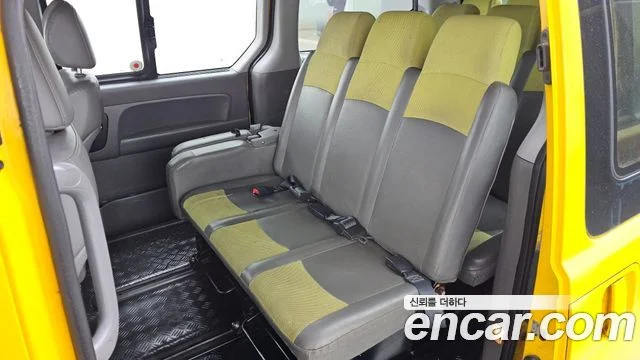 2015 Hyundai Grand Starex