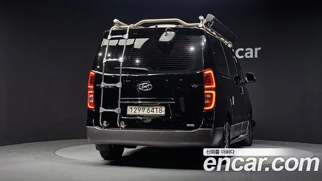 2019 Hyundai Grand Starex (New)