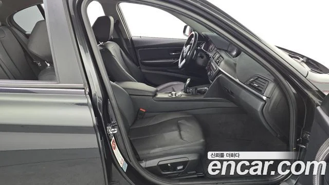 2012 BMW 3 Series (F30)