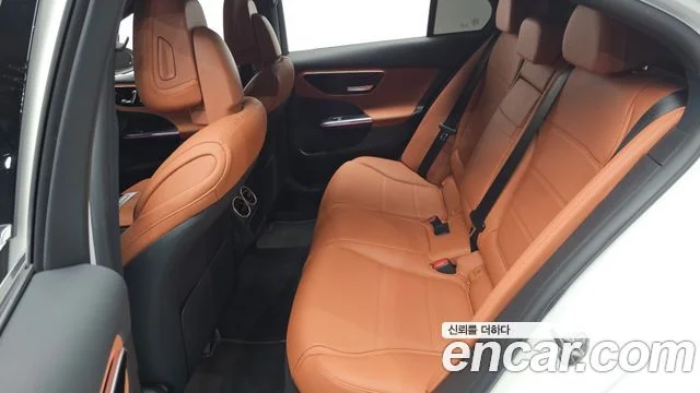2023 Mercedes-Benz C-클래스 W206