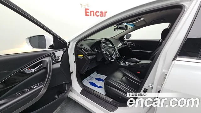 2016 Hyundai Grandeur (HG)