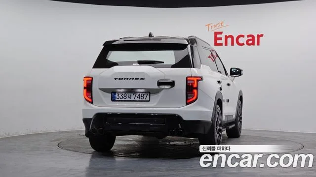 2023 KG Mobility Torres