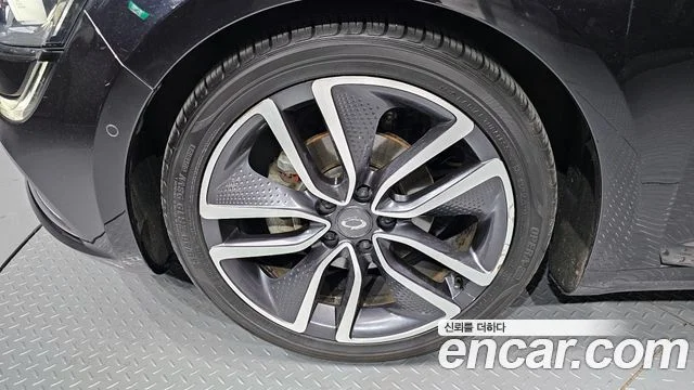 2016 Renault Korea SM6