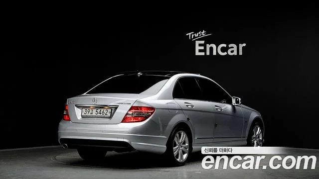 2010 Mercedes-Benz C-클래스 W204