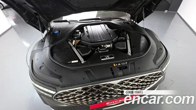 2023 Genesis G90 (RS4)