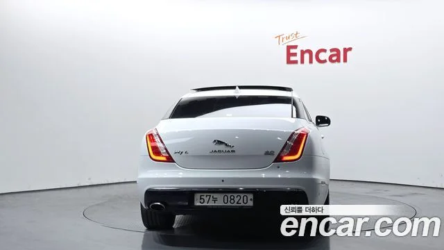 2016 Jaguar All New XJ