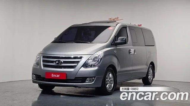 2016 Hyundai Grand Starex