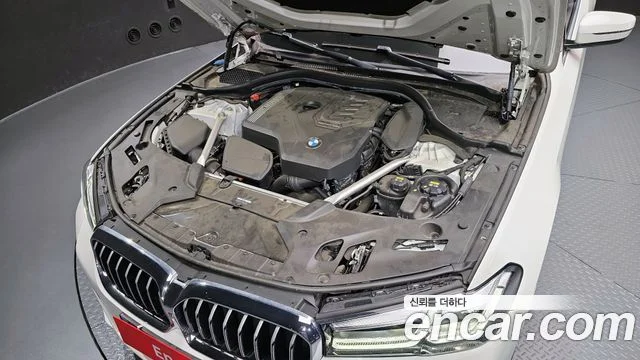 2022 BMW 5 Series (G30)