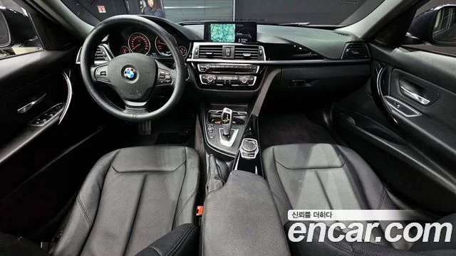 2015 BMW 3 Series (F30)