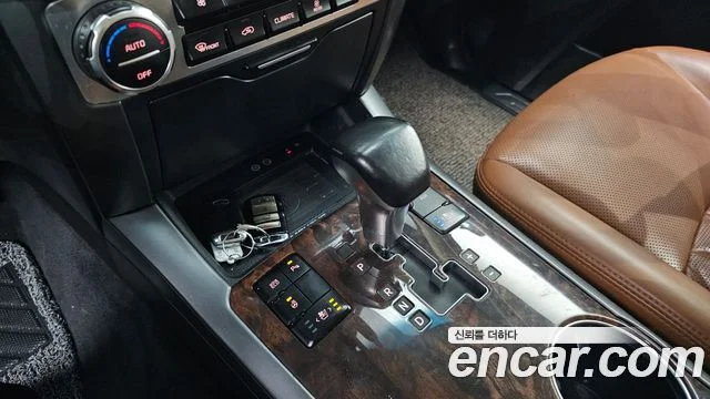 2017 Kia Mohave (New)