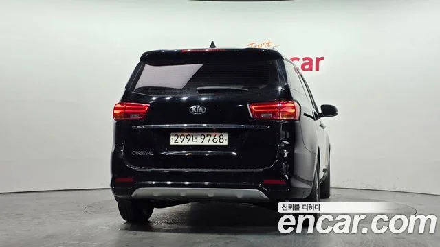 2018 Kia Carnival (New)