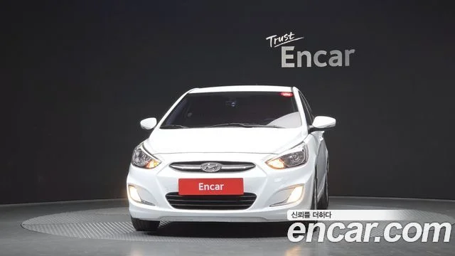 2016 Hyundai 엑센트(신형)