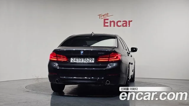 2020 BMW 5 Series (G30)