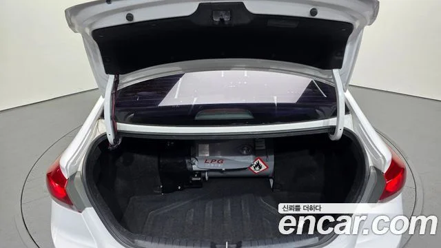 2016 Hyundai 아반떼 AD