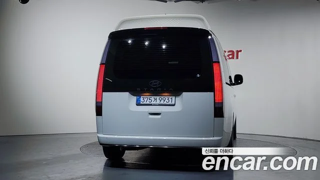 2025 Hyundai Staria