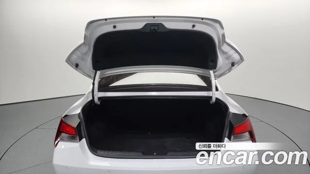 2021 Hyundai Avante (CN7)