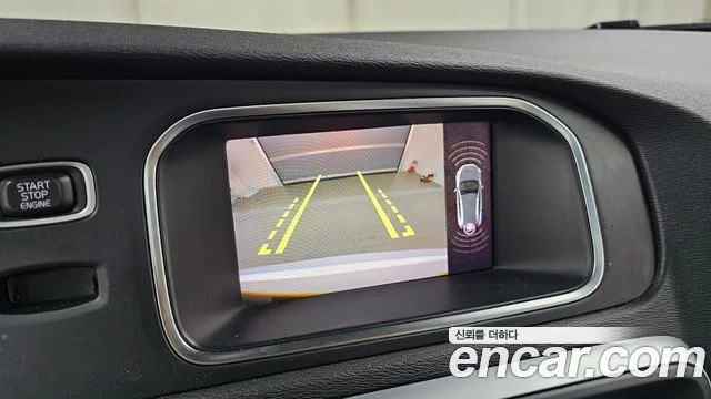 2018 Volvo V40 크로스컨트리