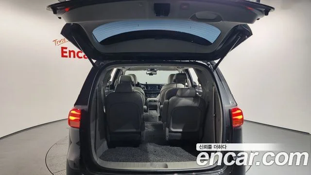 2018 Kia Carnival (New)