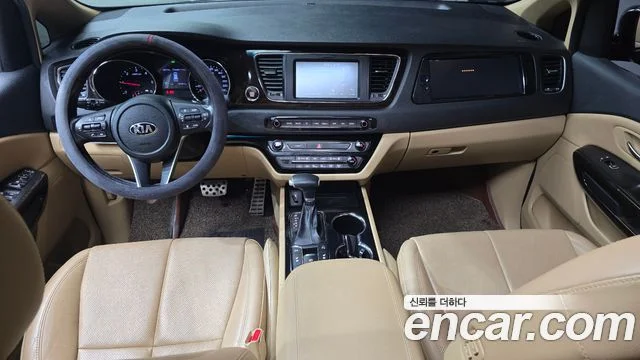 2019 Kia Carnival (New)