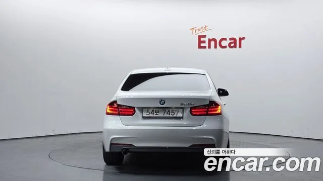 2015 BMW 3 Series (F30)