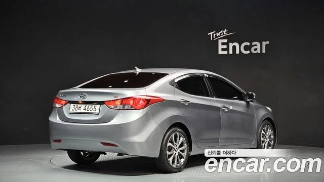 2013 Hyundai 아반떼 MD