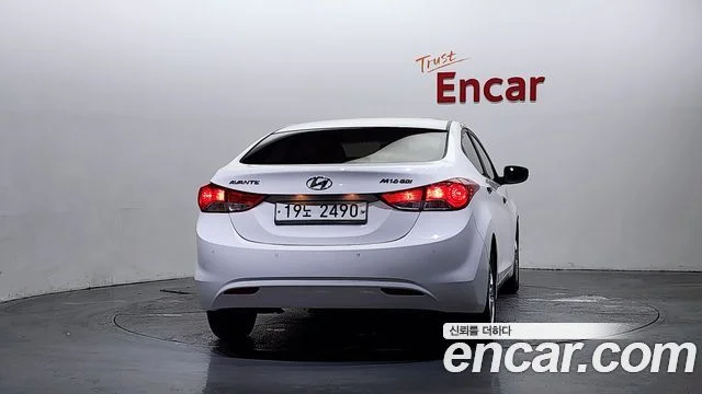 2012 Hyundai 아반떼 MD