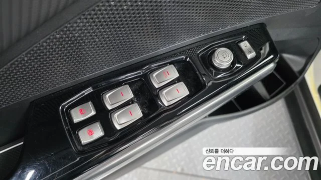 2018 KG Mobility Tivoli Armour