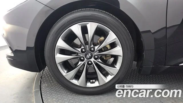 2012 Hyundai Grandeur (HG)