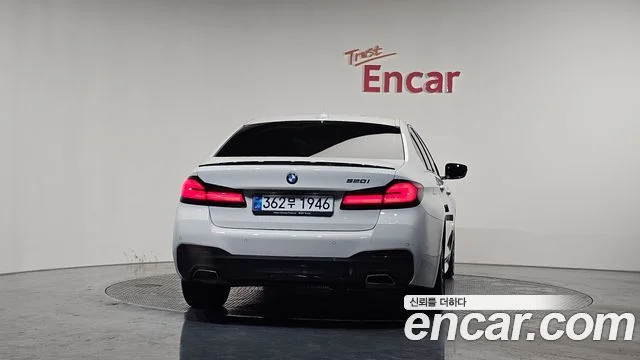 2021 BMW 5 Series (G30)