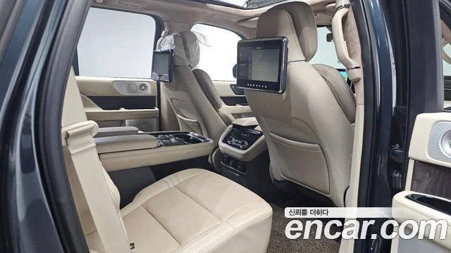 2021 Lincoln 네비게이터 4세대