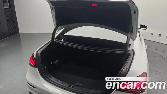 2020 Mercedes-Benz E-class W213