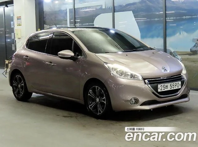 2013 Peugeot 208