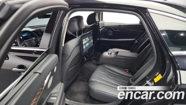 2025 Genesis G80 (RG3)