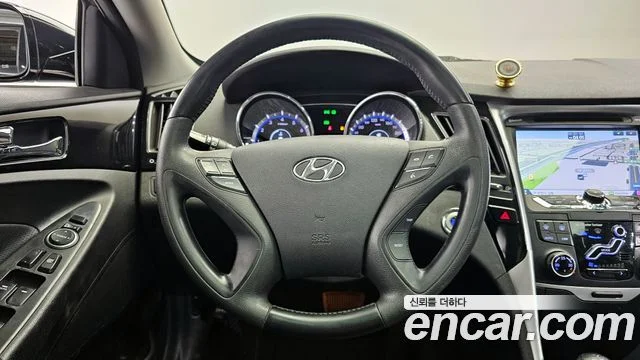 2010 Hyundai YF 쏘나타