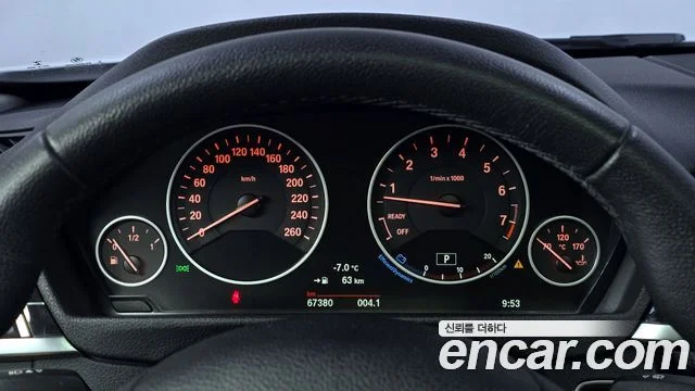 2016 BMW 3 Series (F30)