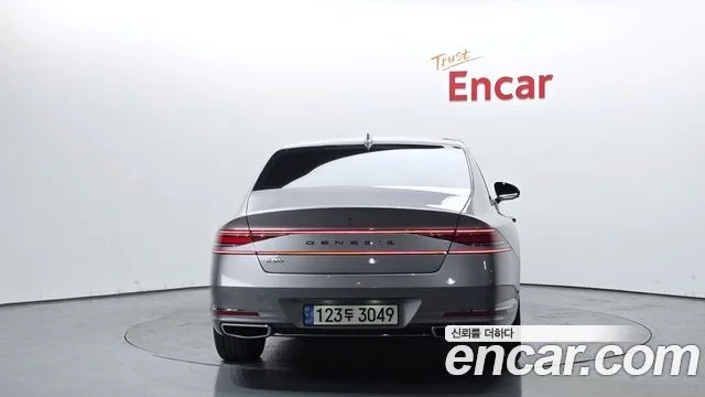 2022 Genesis G90 (RS4)