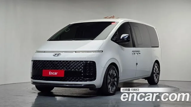 2022 Hyundai Staria