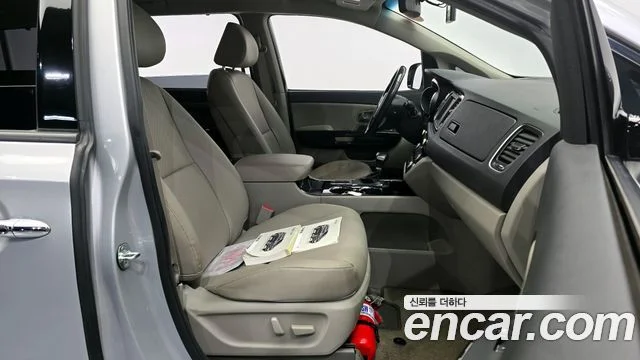 2020 Kia Carnival (New)