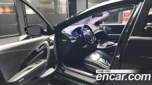 2015 Hyundai Grandeur (HG)